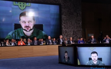 Zelenskij se na samitu obratio video vezom: Ukrajinska zastava opet će vijoriti na Krimu
