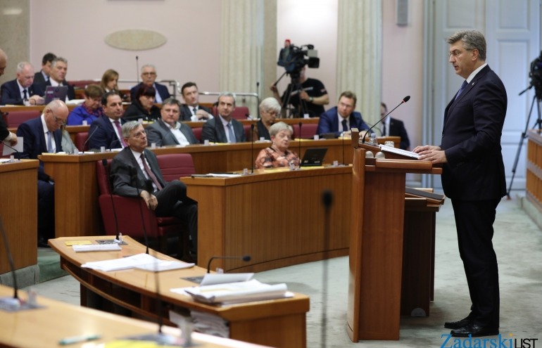 Plenković predstavio proračun: Bit ćemo još otporniji na krize