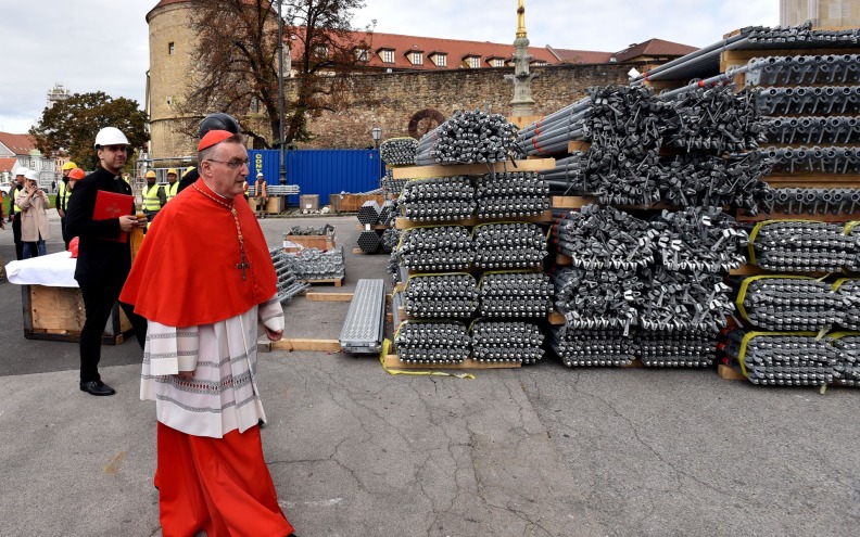 Kardinal Bozanić blagoslovio početak radova na obnovi Katedrale