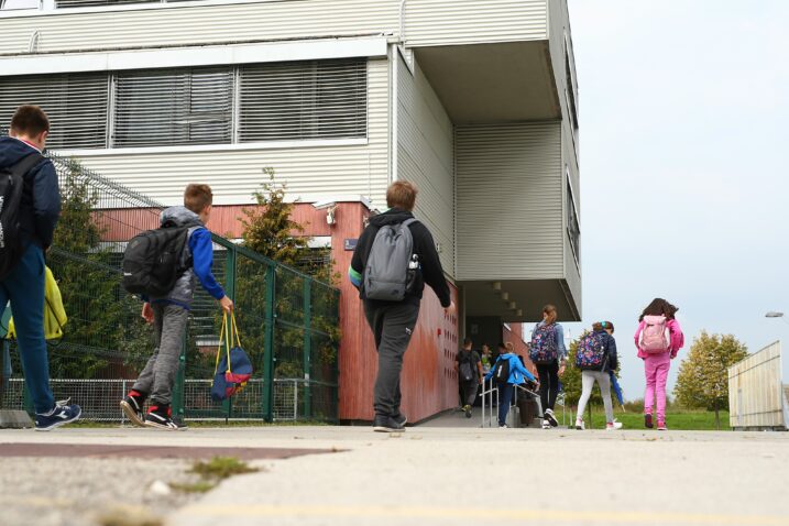 Zadarski mališani će se u škole upisivati prema upisnom području