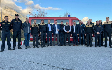 Iz Tirola stiže 16 vatrogasnih vozila u Zadarsku županiju