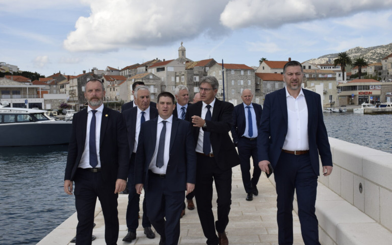 Ministar Butković u radnom posjetu Trpnju i Korčuli