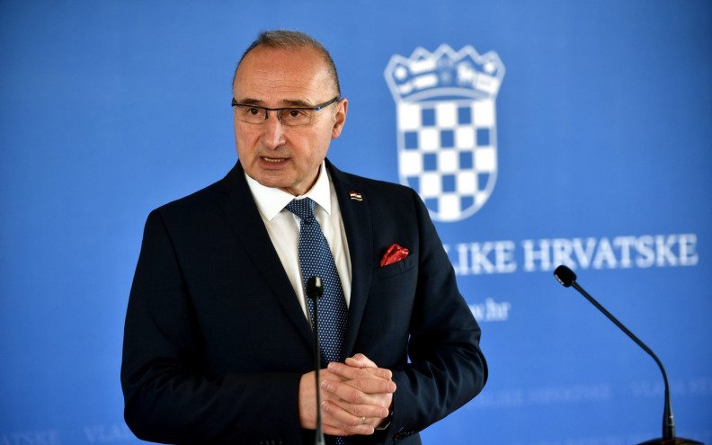 Ministar Grlić Radman izjavio kako hrvatsko veleposlanstvo nije sudjelovalo u postupku posvajanja te djece