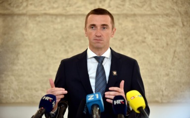 Vukovarski gradonačelnik Penava ostao bez vozačke