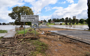 Poplave pogodile jugoistok Australije, ljudi spašavani s krovova kuća