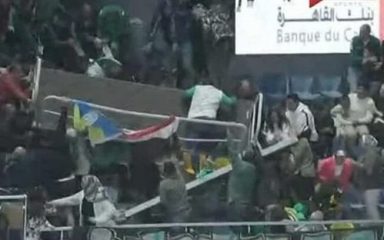 VIDEO Stravične scene stižu iz Egipta, u dvorani gdje se igralo SP rukometaša za vrijeme košarkaške utakmice urušio se dio tribina