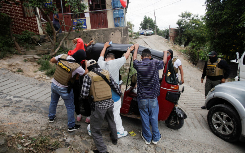 Honduras radi korak prema rješavanju problema bandi koje kontroliraju neke gradove