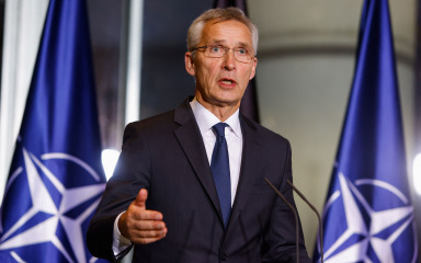 “Uvjeren sam da će Švedska i Finska brzo se dogovoriti s Turskom i u sljedećoj godini ući u NATO”