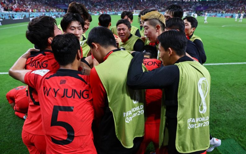Južna Koreja srušila Cristiana Ronalda i društvo, ali Portugal je svejedno prvi u skupini. Urugvaj ide kući
