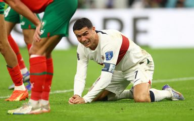 VIDEO Cristiano Ronaldo izjednačio svjetski rekord po broju nastupa za reprezentacije, a onda u suzama napustio travnjak