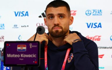 Mateo Kovačić potvrdio da se čuo sa Ziyechom, a u Zagreb se želi vratiti s broncom: “Ljudi su ponosni na nas”