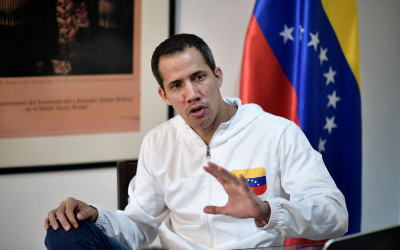 Tri od četiri oporbene skupine podržale smjenu privremene vlade Juana Guaidoa