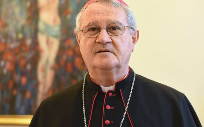 Gospićko-senjski biskup,mons. Zdenka Križića, uputio prigodnu blagdansku čestitku
