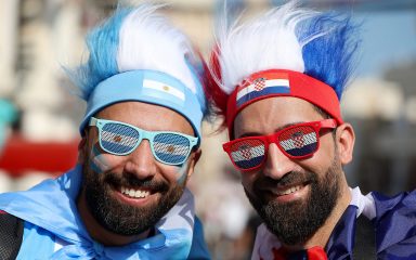 FOTO Stižu prve fotke hrvatskih navijača iz Dohe, zagrijava se navijačka atmosfera uoči večerašnjeg spektakla