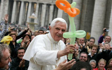 Pretežak križ Benedikta XVI. – Ovo su sva iskušenja njegova pontifikata