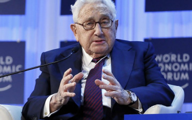 Henry Kissinger kaže da je vrijeme za dogovor o miru u Ukrajini: ‘Snovi o razbijanju Rusije mogli bi izazvati nuklearni kaos’