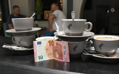 BBC o konverziji: Euro i kontroverza oko kave