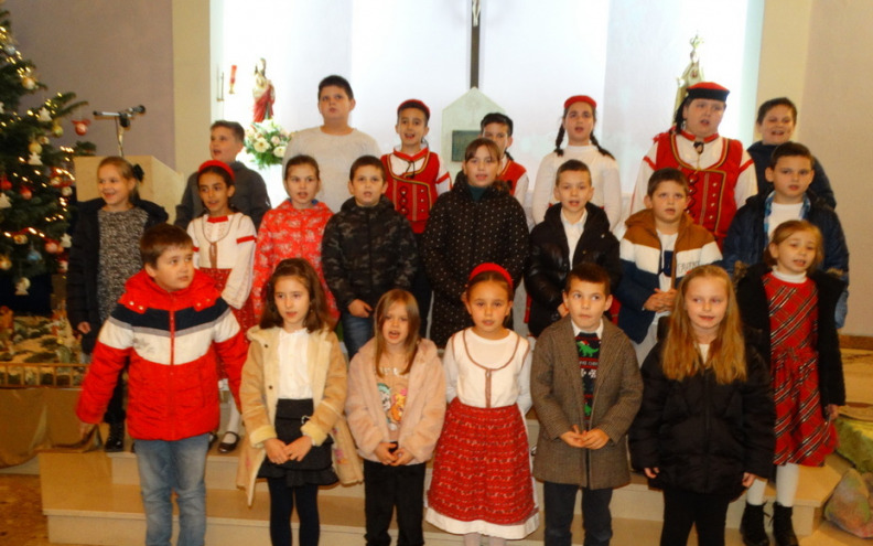 U crkvi Sv. Kate održan 7. božićni koncert »Vukšiću na dar »