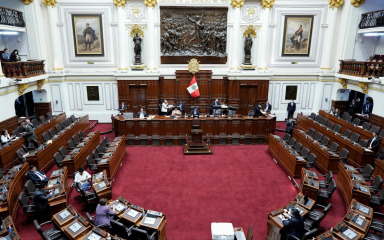 Kongres Perua odobrio pokretanje postupka opoziva ljevičarskog predsjednika