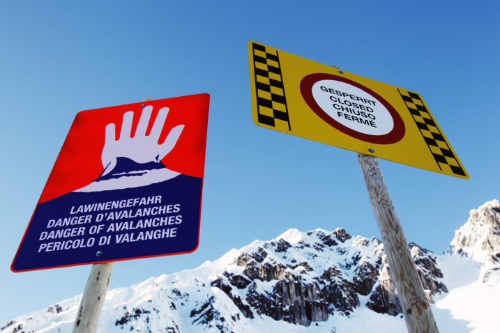 Desetak osoba zatrpano pod snježnom lavinom u austrijskim alpama, pokrenuta ogromna potraga