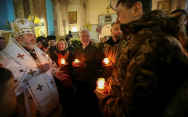 Ukrajinci prvi put slave Božić 25. prosinca, Rusi bijesni