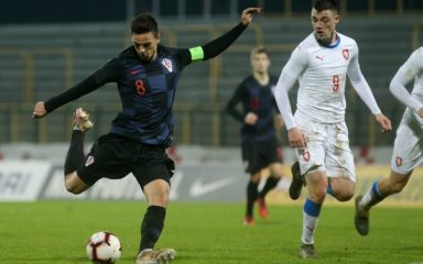 Hrvatski veznjak asistirao u pobjedi Bologne, Vlašić odigrao cijeli susret u iznenađujućem porazu Torina
