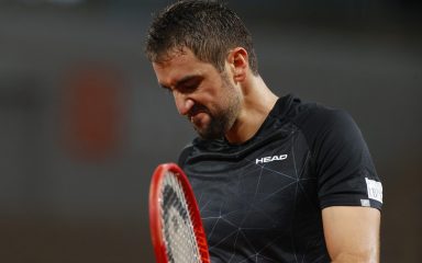 Najbolji hrvatski tenisač objavio kako je zbog ozljede prisiljen odustati od nastupa na Australian Openu