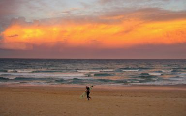 Poznati brazilski surfer iz poznatog dokumentarca stradao tijekom treninga u Portugalu, poklopio ga je veliki val