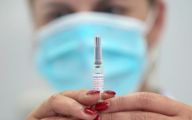 Sve više oboljelih od gripe, stagnira broj oboljelih od COVID-a
