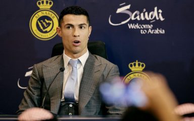 Cristiano Ronaldo će morati pričekati na debi u Saudijskoj Arabiji, Portugalac još nije ni registriran