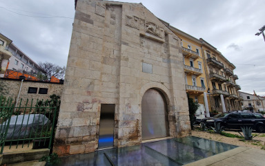 Izložbeni prostor Narodnog muzeja Zadar je mjesecima izvan funkcije