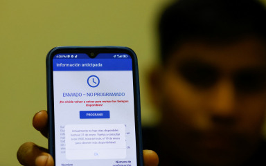 Prvi migranti iz Meksika ušli u SAD pomoću mobilne aplikacije