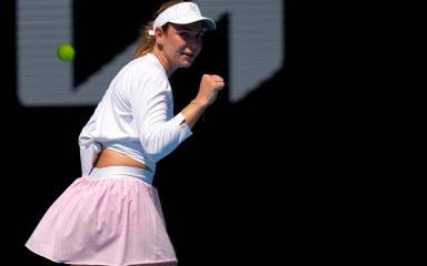 Donna Vekić za nešto više od sat vremena igre svladala Španjolku Diaz i plasirala se u osminu finala Australian Opena