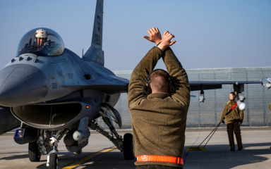 General ratnog zrakoplovstva:” Nadam se da griješim, ali kroz dvije godine zaratit ćemo s Kinom”