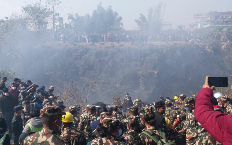 Broj poginulih u zrakoplovnoj nesreći u Nepalu narastao na 68