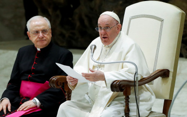 Papa pozvao Izrael i Palestince da okončaju “spiralu smrti”