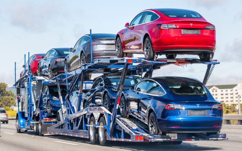 Tesla snižava cijene vozila u SAD i Europi do 20 posto