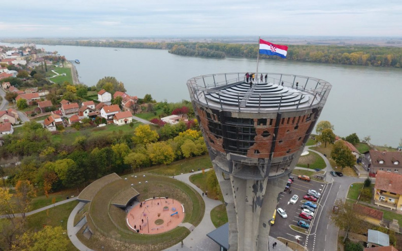 U Vukovaru se obilježava 25. obljetnica mirne reintegracije Podunavlja