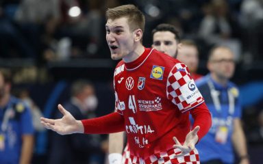 Tin Lučin zabio sedam pogodaka u porazu Wisle kod Gudmea, a Igor Karačić pet protiv Aalborga