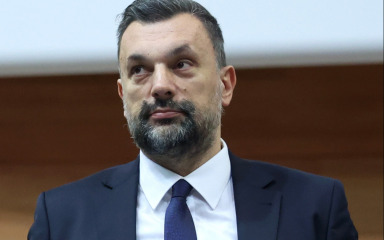 Konaković tvrdi da uspostava vlasti nije ugrožena