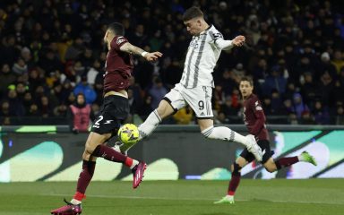 Srpski dvojac donio Juventusu pobjedu protiv Salernitane, Bradarić igrao do 60. minute