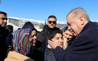 Erdogan priznao neke probleme vezano uz prve reakcije na potres
