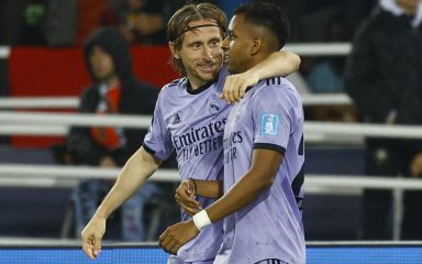 Real Madrid izborio finale SP-a klubova uvjerljivom pobjedom nad Al Ahlyjem, Luka Modrić promašio kazneni udarac