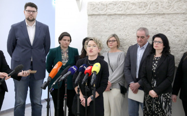 Oporba: Jozić Ileković mora dokazati da nije izabrana radi rada po diktatu vlasti