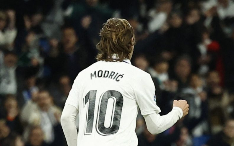 Luka Modrić ušao u 68. minuti i četvrtim pogotkom dotukao Elche, Real Madrid smanjio zaostatak za Barcelonom