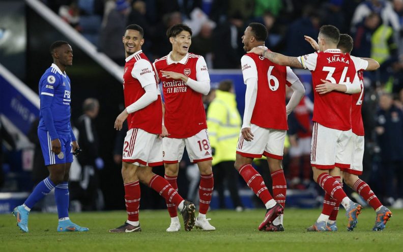 Arsenal stigao na pet bodova prednosti ispred Manchester Cityja, dva gola poništena