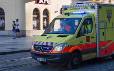 Češka prenamijenila vozila za prijevoz novaca u vozila hitne pomoći