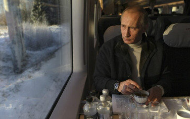 Putinova tajna željeznica: Iz sigurnosnih razloga putuje blindiranim vlakom