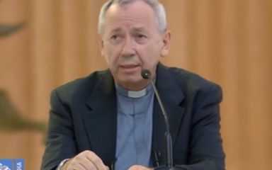 24 svjedočanstva o zlostavljanju: Svećeniku Marku Rupniku zabranjeno i “umjetničko djelovanje”