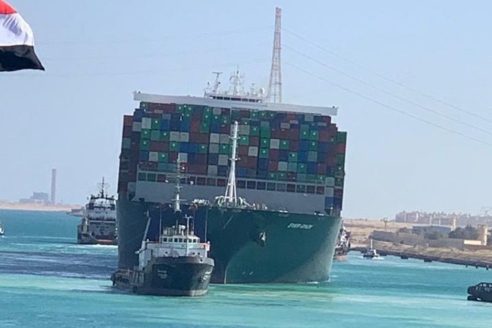 Maersk tužio tajvanskog prijevoznika i vlasnika Ever Givena zbog blokade Sueza